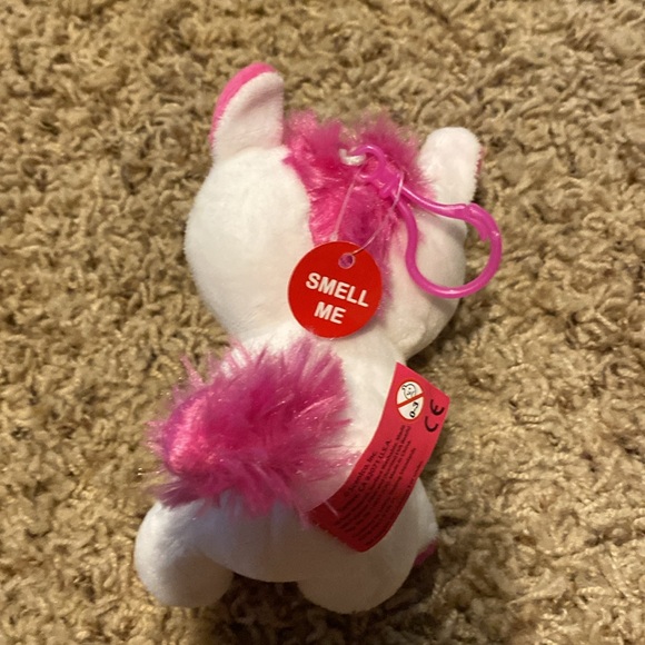 Rainbow sherbet scented unicorn key chain - Picture 2 of 3